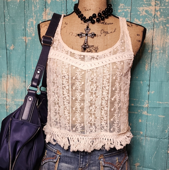 Forever 21 Tops - Y2k Boho "Forever 21" Knit Lacey Crop Top